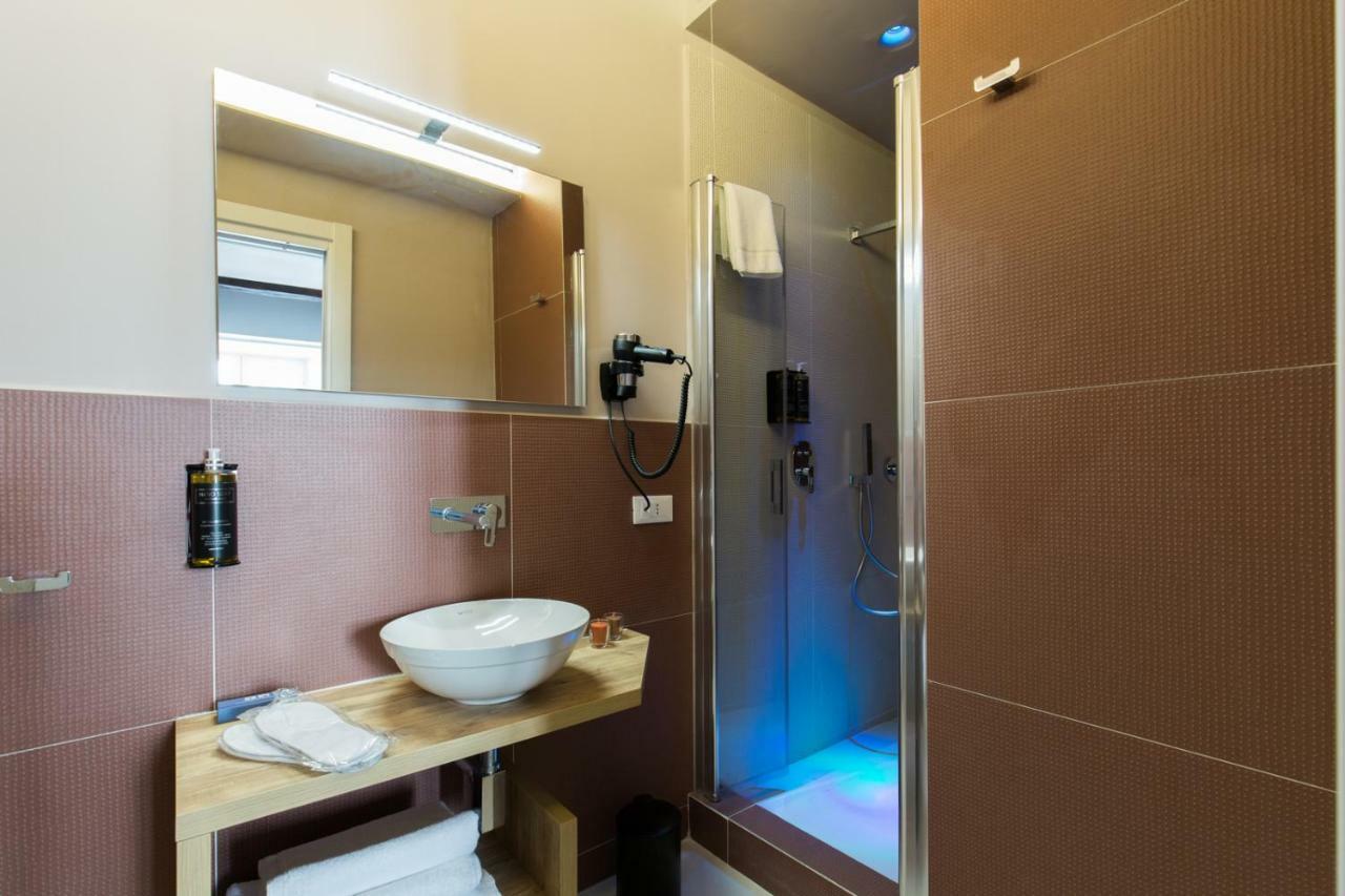 Duetto Al Duomo Hotel Nápoly Kültér fotó