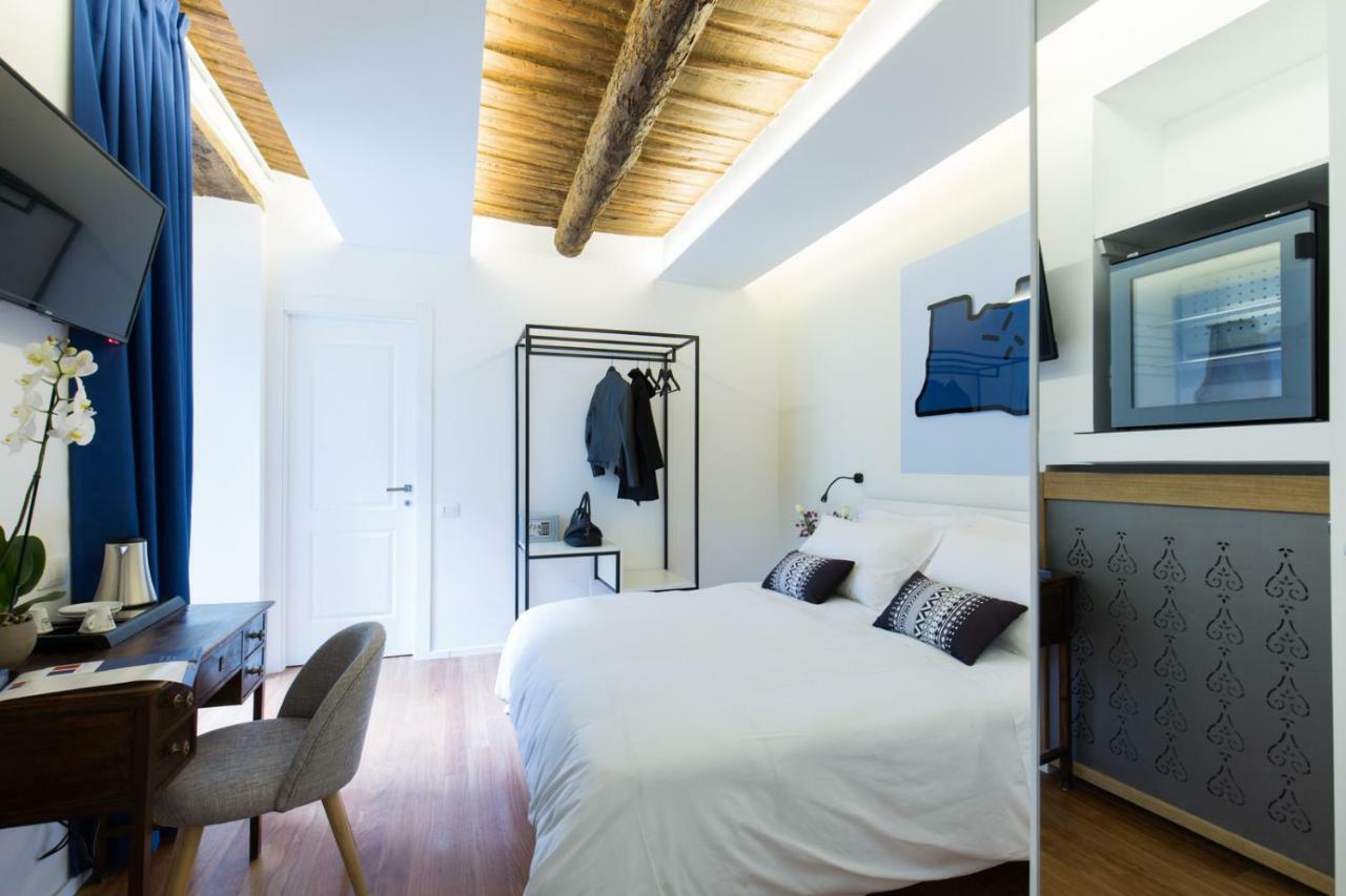 Duetto Al Duomo Hotel Nápoly Kültér fotó