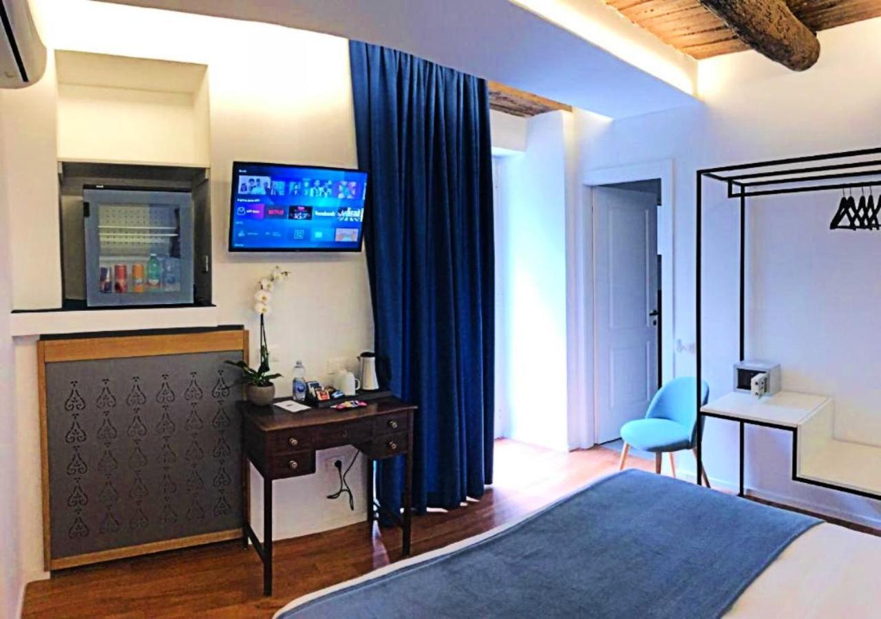 Duetto Al Duomo Hotel Nápoly Kültér fotó